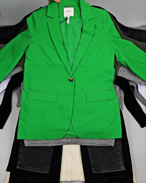 Фотография  568 - Bestseller Winter mix 104#15 кг, ЛОТ № СТ-9526 оптом в Саранске и Мордовии