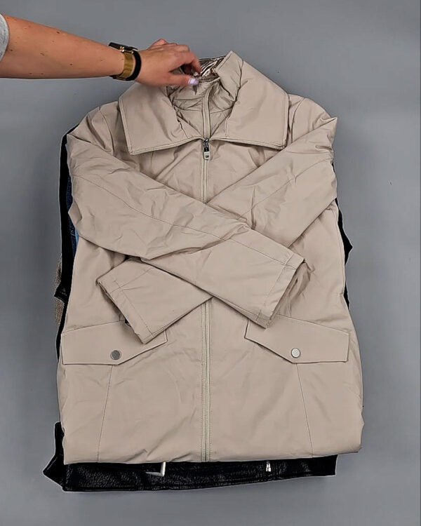 Фотография  293 - Ветровки женские CAN 104#11,5 кг, ЛОТ СТ-9402 оптом в Саранске и Мордовии