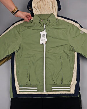 Фотография  864 - Ветровки BLEND HE + 075#10,3 кг, ЛОТ СТ-9570 оптом в Саранске и Мордовии