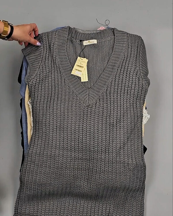 Фотография  250 - Джемпера Корея 085#7 кг, ЛОТ СТ-9415 оптом в Саранске и Мордовии