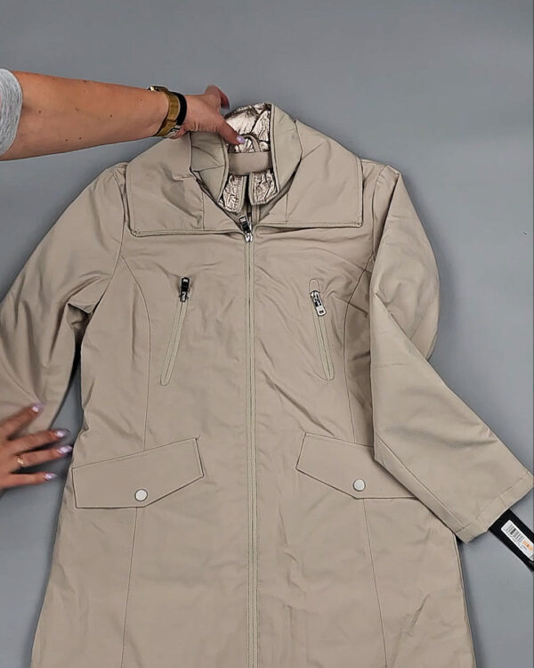 Фотография  613 - Ветровки женские CAN 104#12,4 кг, ЛОТ СТ-9403 оптом в Саранске и Мордовии