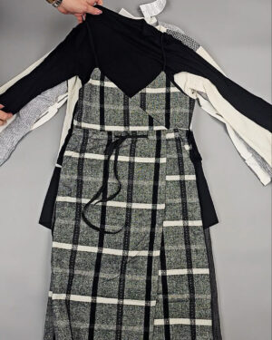 Фотография  185 - Комплекты жен Корея 085#5 кг, ЛОТ СТ-9572 оптом в Саранске и Мордовии