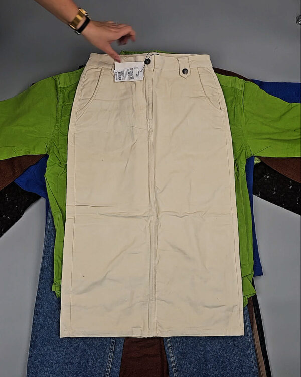 Фотография  334 - B.YOUNG Winter mix 104#15 кг, ЛОТ СТ-9595 оптом в Саранске и Мордовии