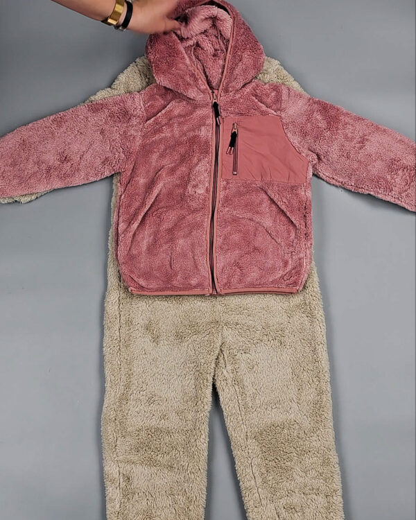 Фотография  399 - KIDS Winter СТОК 065#10 кг, ЛОТ СТ-9606 оптом в Саранске и Мордовии