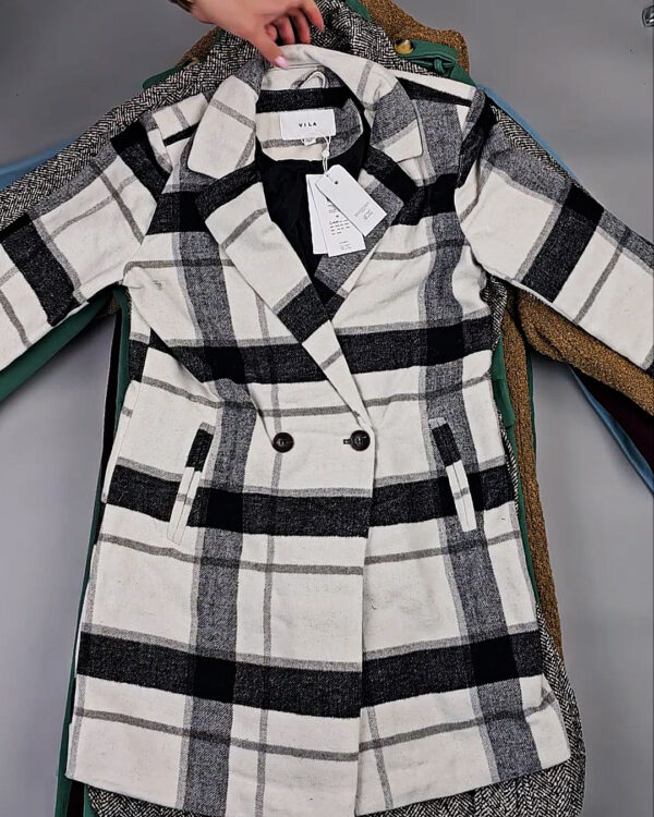 Фотография  883 - Пальто Bestseller 045#10 кг, ЛОТ СТ-9843 оптом в Саранске и Мордовии