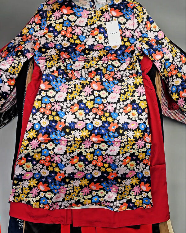 Фотография  999 - VILA Winter MIX 064#15 кг, ЛОТ СТ-9815 оптом в Саранске и Мордовии