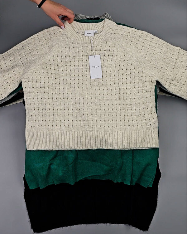 Фотография  965 - Джемпера VILA W 104#7 кг, ЛОТ СТ-9995 оптом в Саранске и Мордовии