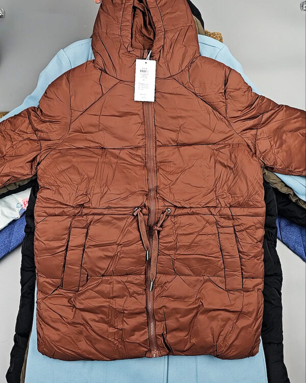 Фотография  932 - Верхняя одежда VILA 104#10 кг, ЛОТ СТ-9714 оптом в Саранске и Мордовии