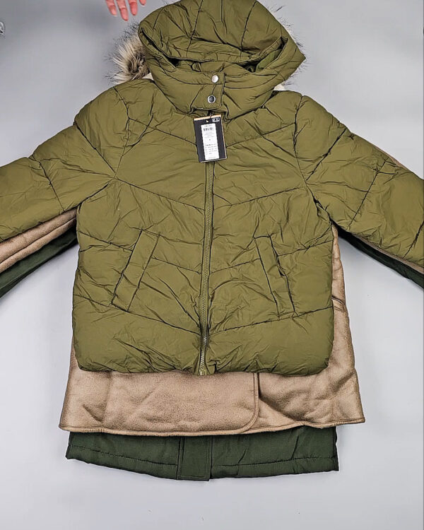 Фотография  870 - Куртки BESTSELLER зима 045#10 кг, ЛОТ СТ-9833 оптом в Саранске и Мордовии