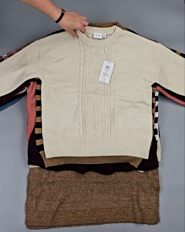 Фотография  677 - Джемпера VILA W 104#7 кг, ЛОТ СТ-9992 оптом в Саранске и Мордовии