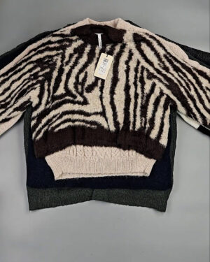 Фотография  692 - Джемпера Bestseller+DK 035#7 кг, ЛОТ СТ-9913 оптом в Саранске и Мордовии