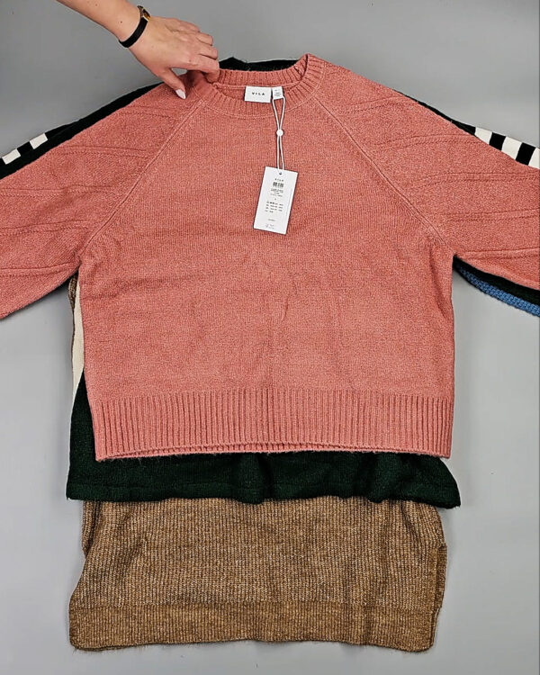 Фотография  113 - Джемпера VILA W 104#7 кг, ЛОТ СТ-9994 оптом в Саранске и Мордовии