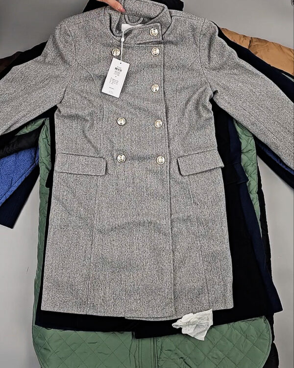 Фотография  411 - Верхняя одежда VILA#10,4 кг, ЛОТ СТ-9712 оптом в Саранске и Мордовии