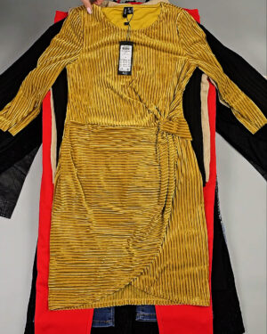 Фотография  280 - DK+Bestseller 085#16 кг, ЛОТ СТ-9952 оптом в Саранске и Мордовии