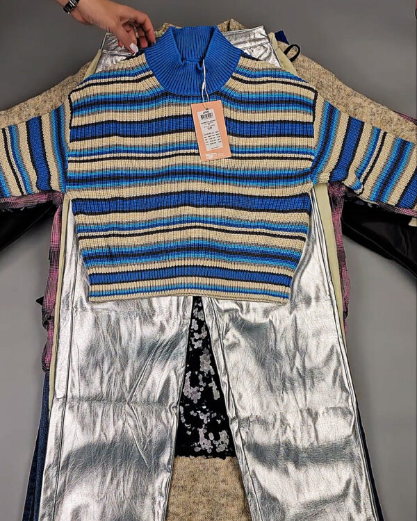 Фотография  956 - JACK JONES Women Winter mix 075 #15 кг, ЛОТ СТ-9960 оптом в Саранске и Мордовии