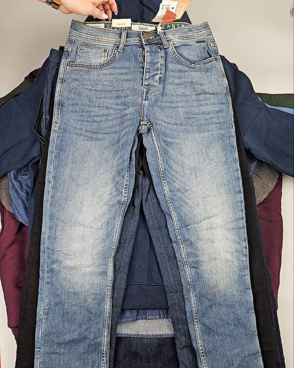 Фотография  984 - BLEND HE W 064#15 кг, ЛОТ СТ-9791 оптом в Саранске и Мордовии