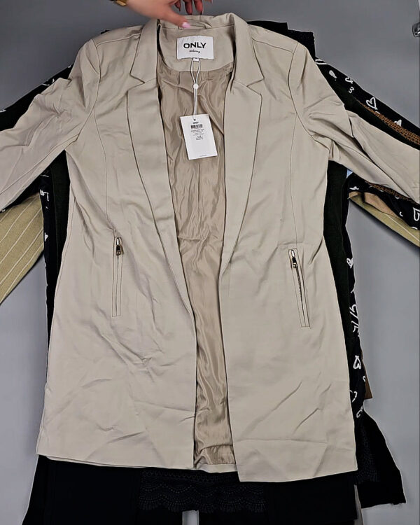 Фотография  860 - ONLY Winter mix 104#15 кг, ЛОТ СТ-9948 оптом в Саранске и Мордовии