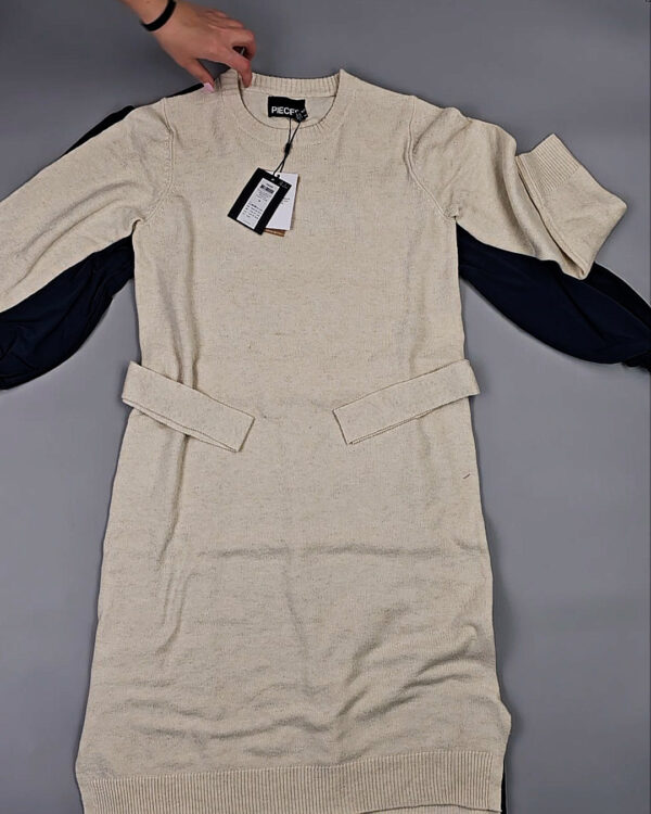 Фотография  512 - Платья Bestseller+DK Winter 035#7 кг, ЛОТ СТ-9920 оптом в Саранске и Мордовии