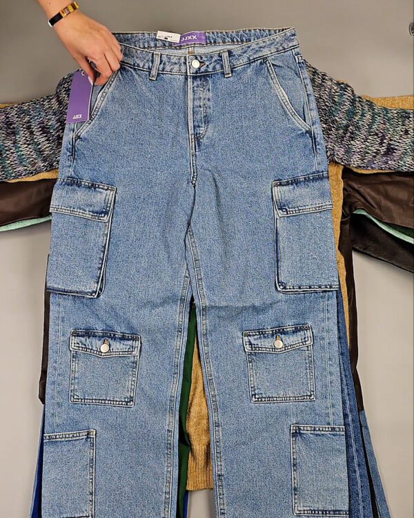 Фотография  931 - JACK JONES Women Winter mix 075 #15 кг, ЛОТ СТ-9959 оптом в Саранске и Мордовии