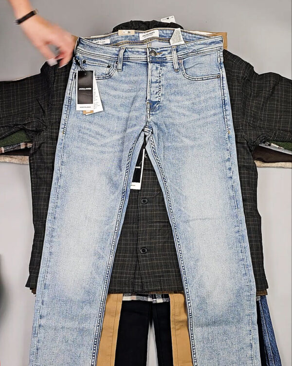 Фотография  261 - JACK JONES Men Winter mix 045#15 кг, ЛОТ СТ-9964 оптом в Саранске и Мордовии