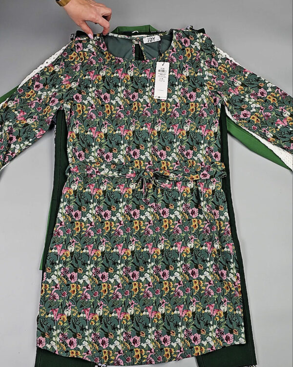 Фотография  403 - DK+Bestseller 085#16 кг, ЛОТ СТ-9951 оптом в Саранске и Мордовии