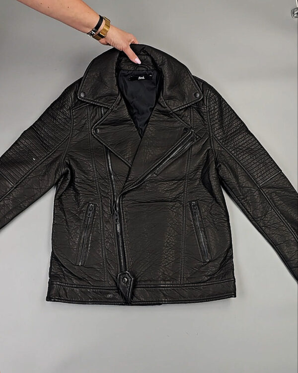 Фотография  420 - AMAZON Winter#15 кг, ЛОТ СТ-9816 оптом в Саранске и Мордовии